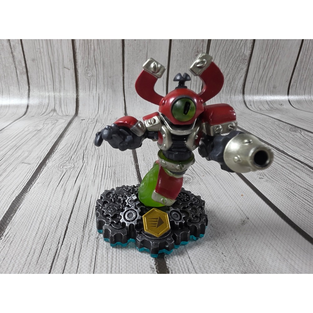 Skylanders Swap Force Magna Charge Action Figure Red Silver